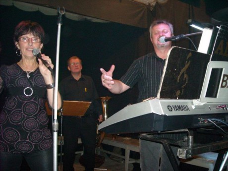 26. listopad 2011 - Drhovice - Myslivecký ples 016