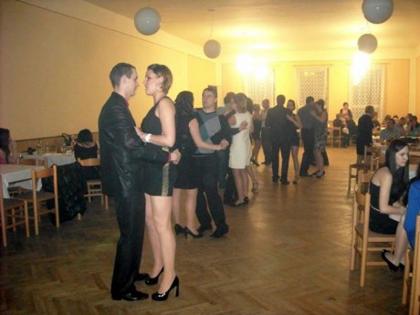 Sportovní ples - Dříteň - kulturní dům 001