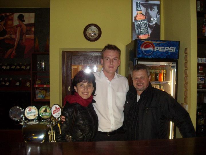 10.12. 2011 - Narozeniny - Sezimovo Ústí II - Vinárna U Lípy 001