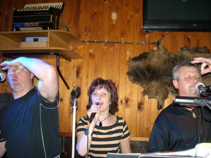 Zábava - Sezimovo Ústí ll - Restaurace U Vrby,.. 001
