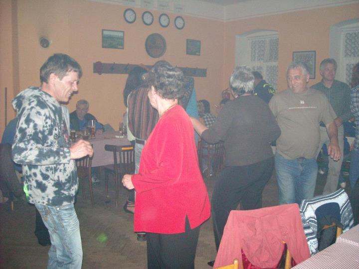 Májová zábava - Mezná - Hospoda Ve Škole 006