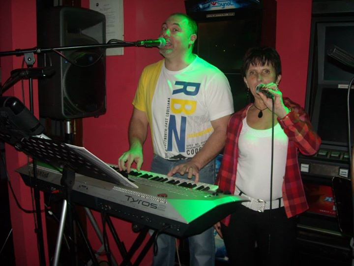 Zábava - Tábor - Pražské sídliště - Bar Hekta- 003