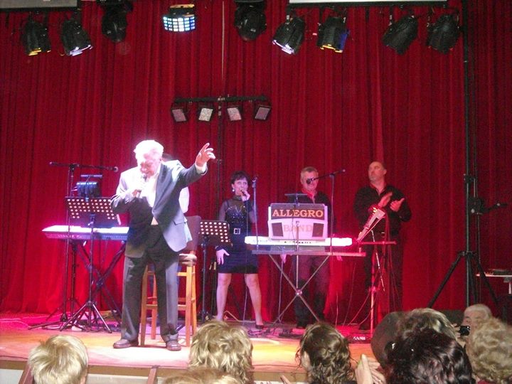 Vánoční Koncert - Praha  Víceúčelový sál & Restaurant Na Marjánce 005