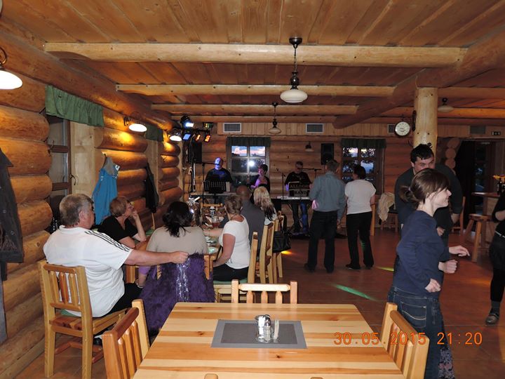 Májová zábava - Sulice-Želivec - Restaurace Mandava 004